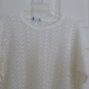 Women's White crocheted scoop neck swimsuit coverup